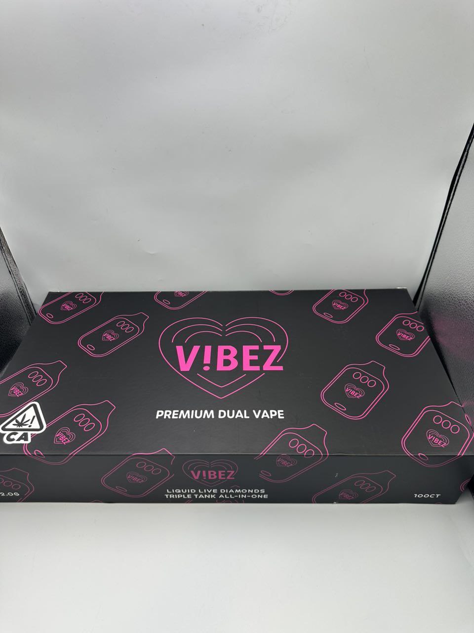 photo_2026-01-16_22-08-21 vibez dual 2g disposable premium dual vape triple tank