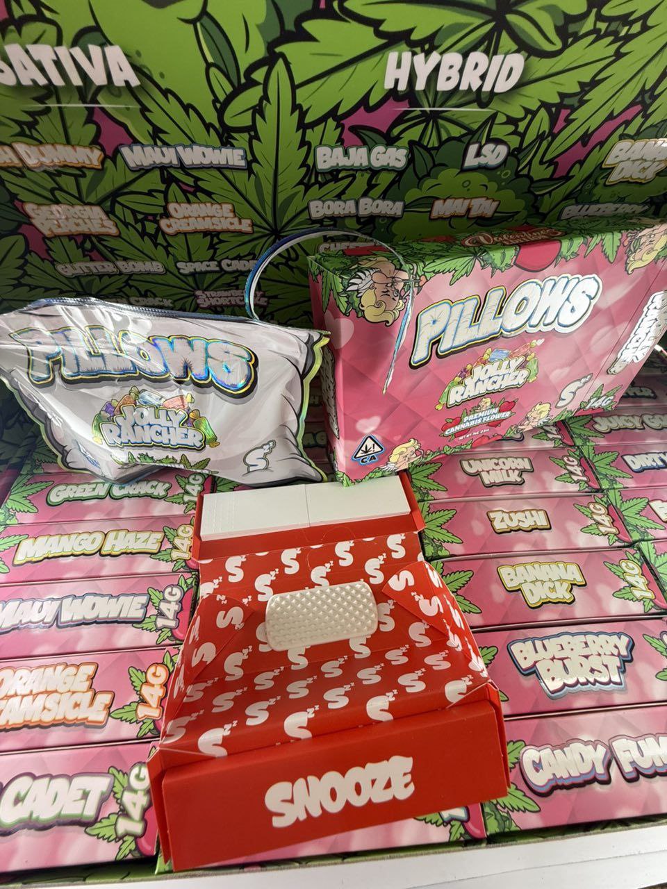 photo_2026-02-10_22-15-52 pillows power by snooze valentine's edition premium cannabis flower