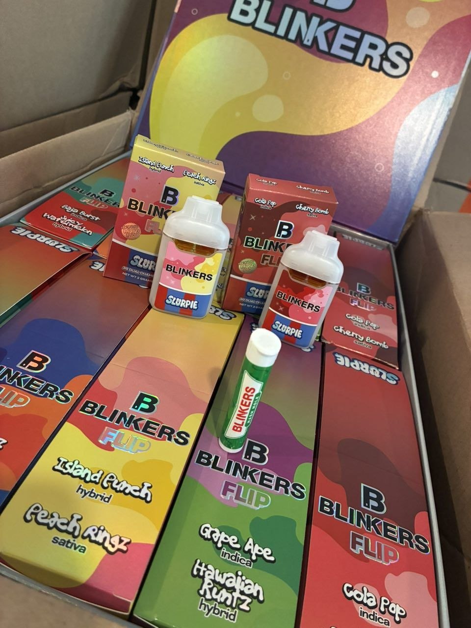 photo_2026-03-31_15-49-47 blinkers flip dual 2g disposable x hidden hills slurpie
